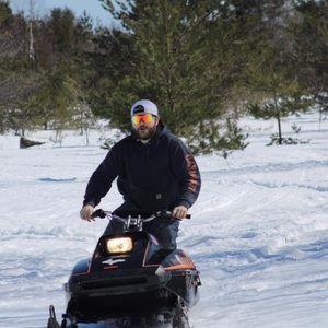 Meet your Posher, Adam